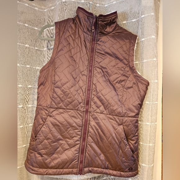 Mountain Hardwear Reversible Vest Size Large - Picture 1 of 5